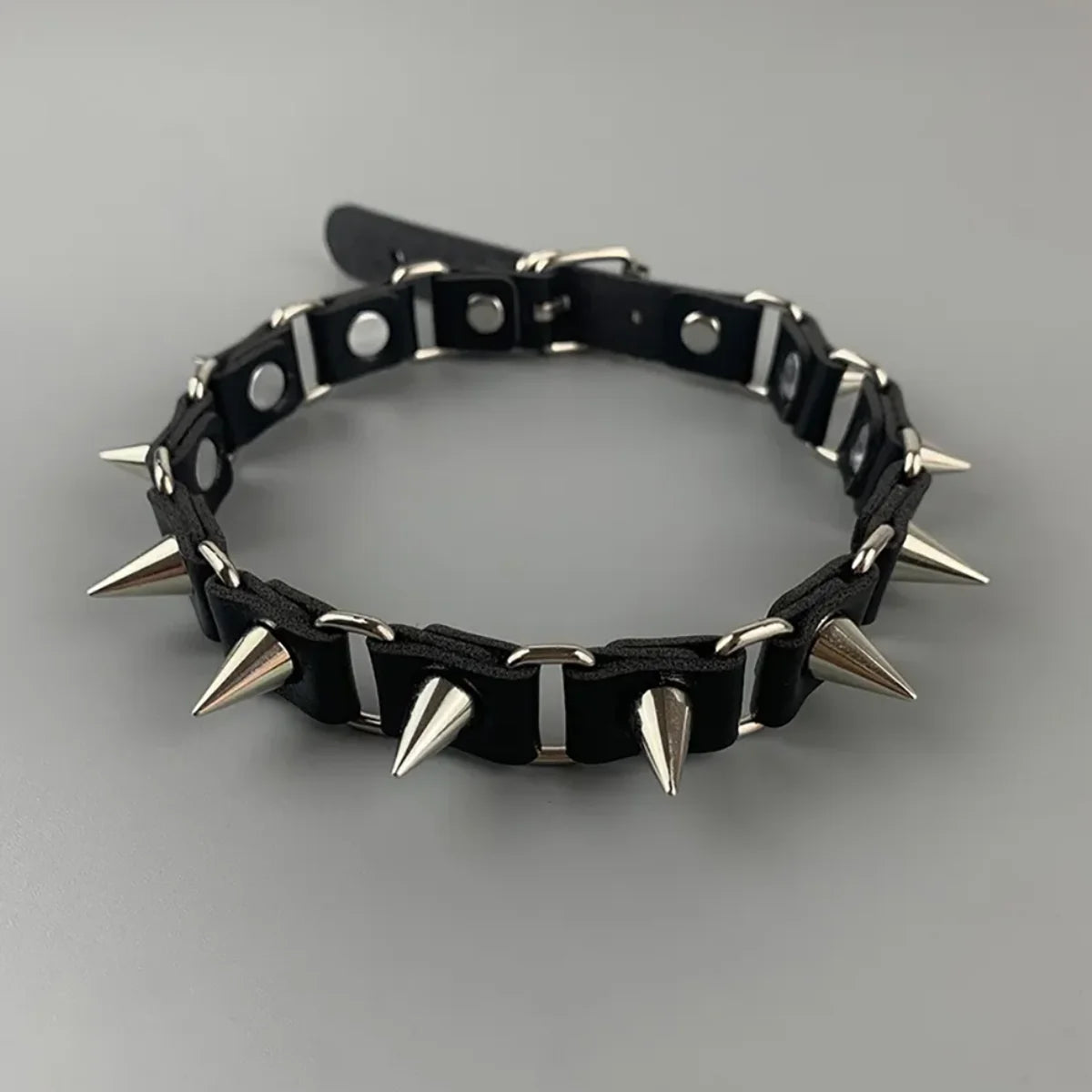 Goth Barbed Choker Collar Necklace - Y2K Scene Fashion Accessory for Grunge and Emo Styles