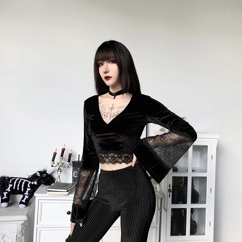 Goth Lace Flare Cuffs Crop Top - Trendy Y2K Fashion for a Stylish Korean Look