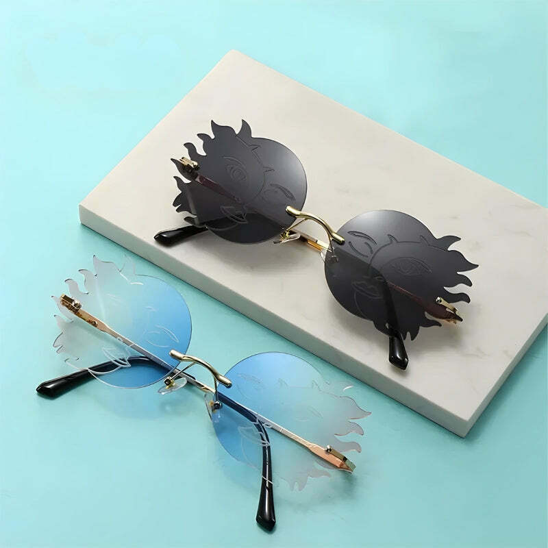 Indie Sun & Moon Sunglasses for Y2K Fashion Lovers - Trendy Retro Style Eyewear