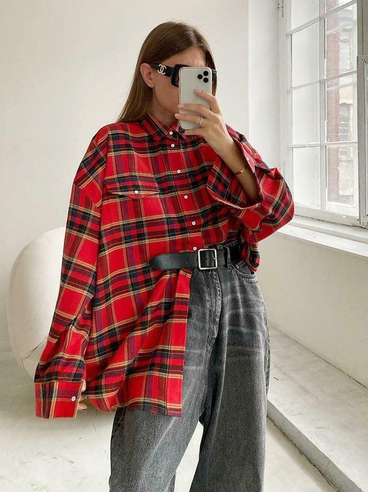 Trendy Oversized Plaid Shirt for Y2K Aesthetic - Perfect for Winter Fashion & Grunge Style