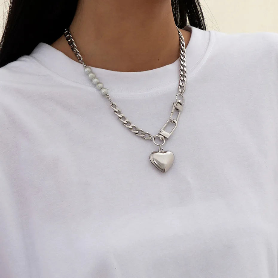 Trendy Y2K Heart Chain Beaded Necklace for Stylish Pop and Emo Outfits