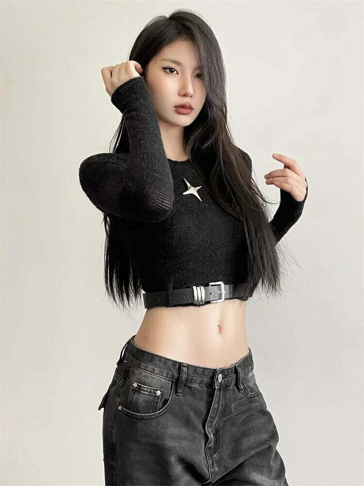 Trendy Y2K Star Belted Crop Top in White - Embrace Korean and Asian Y2K Fashion