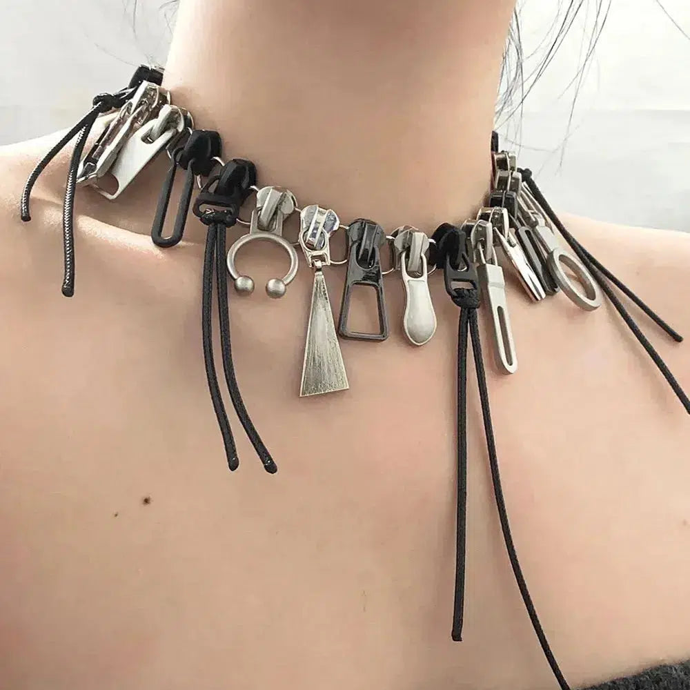 Trendy Zipper Chain Necklace for Y2K Fashion: Punk Style Accessory for 2000s Outfits