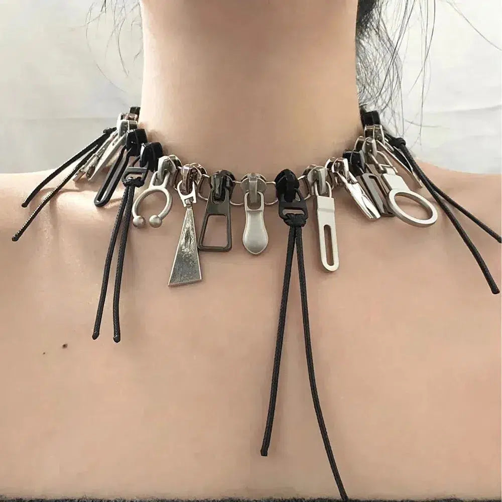 Trendy Zipper Chain Necklace for Y2K Fashion: Punk Style Accessory for 2000s Outfits