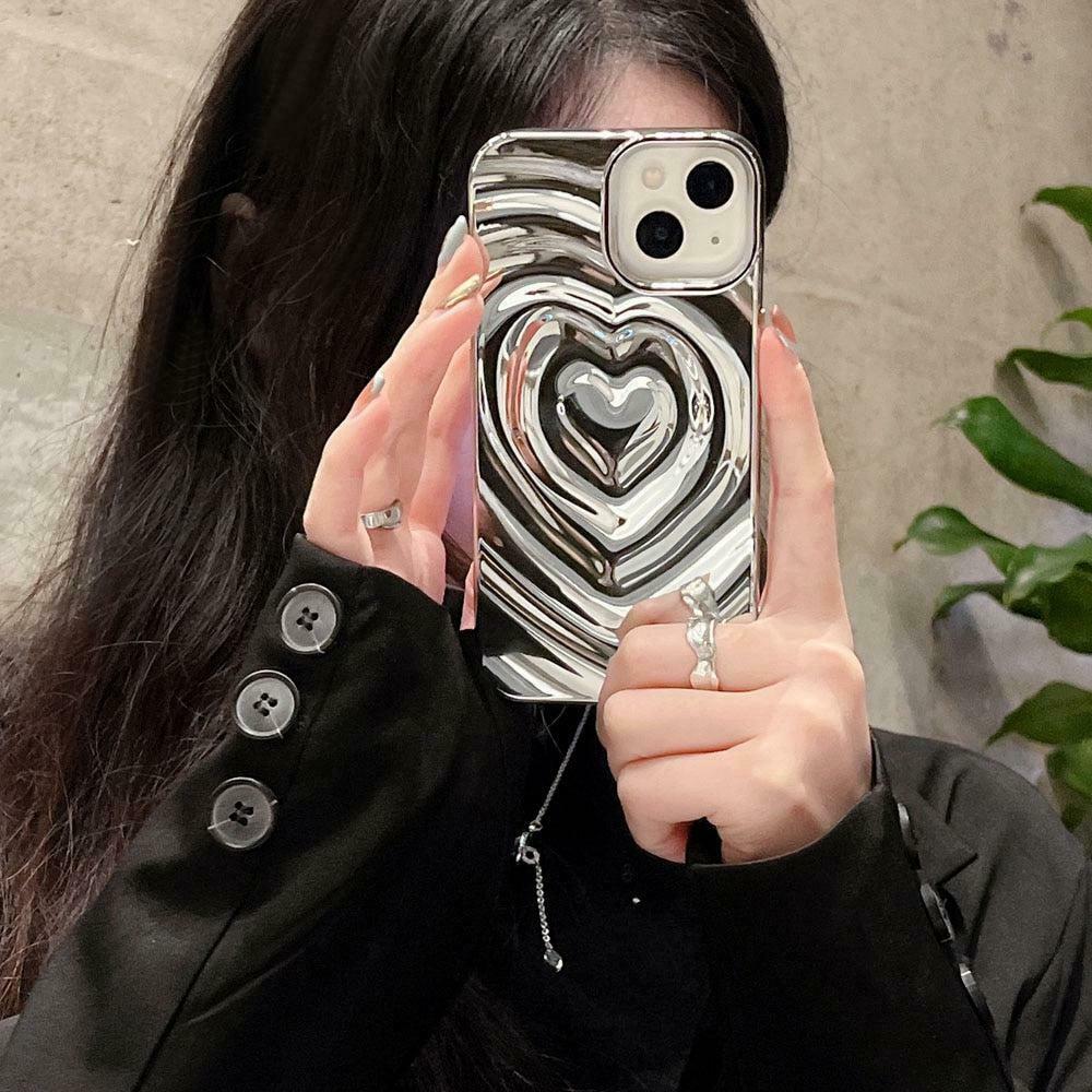 Y2K Wavy Heart iPhone Case - Trendy Heart Design for Y2K Fashion Lovers & Roblox Fans